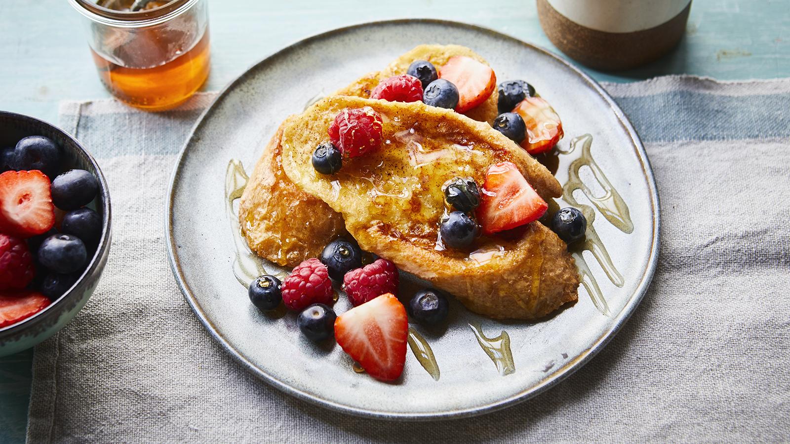 French-Toast-with-Honey - ThaiMantra Pattaya French-Toast-with-Honey