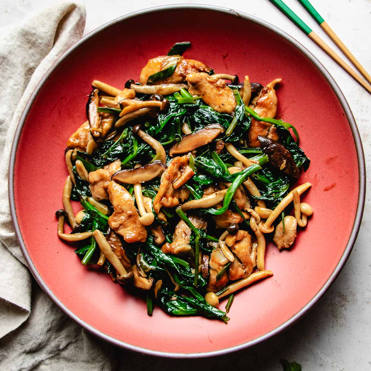 Stir-Fried-Chicken-with-Oyster-Sauce - ThaiMantra Pattaya Stir-Fried-Chicken-with-Oyster-Sauce