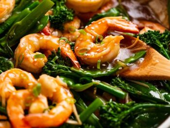 Stir-Fried-Chinese-Kale-with-Prawns