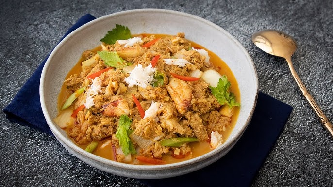 Stir-Fried-Crab-with-Red-Curry-Paste - ThaiMantra Pattaya Stir-Fried-Crab-with-Red-Curry-Paste