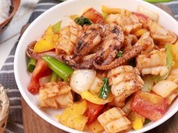 Stir-fried-Calamari-Sweet-&-Sour-Calamari