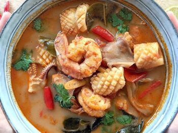 Tom-Yum-Seafood-(Small-Large)